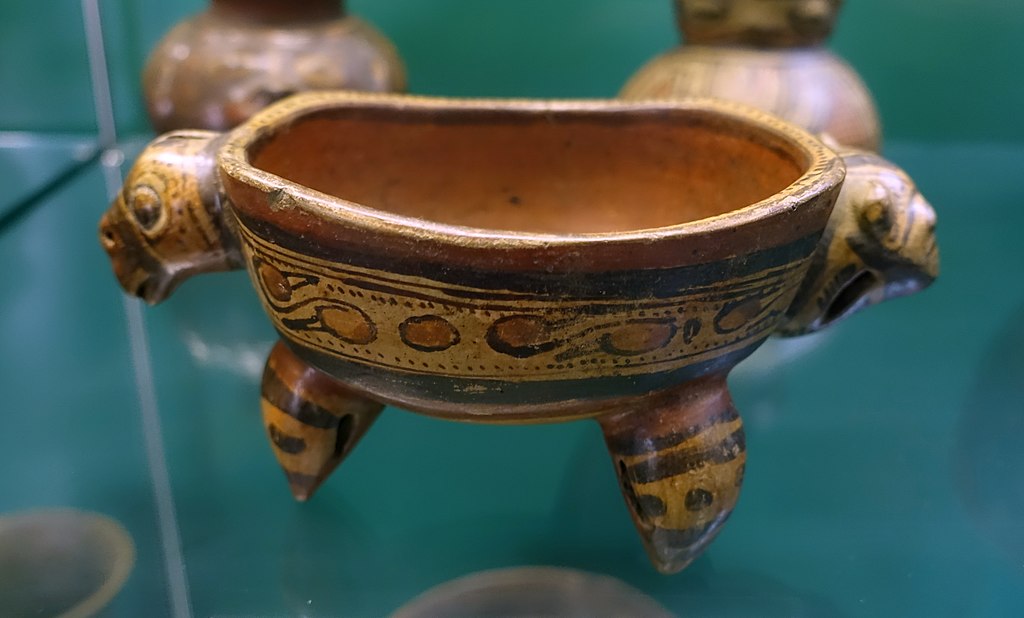 1024px-Vessel,_Nicoya,_Costa_Rica,_800-1350_AD,_ceramic_-_Naturhistorisches_Museum_Nürnberg_-_Nuremberg,_Germany_-_DSC03996